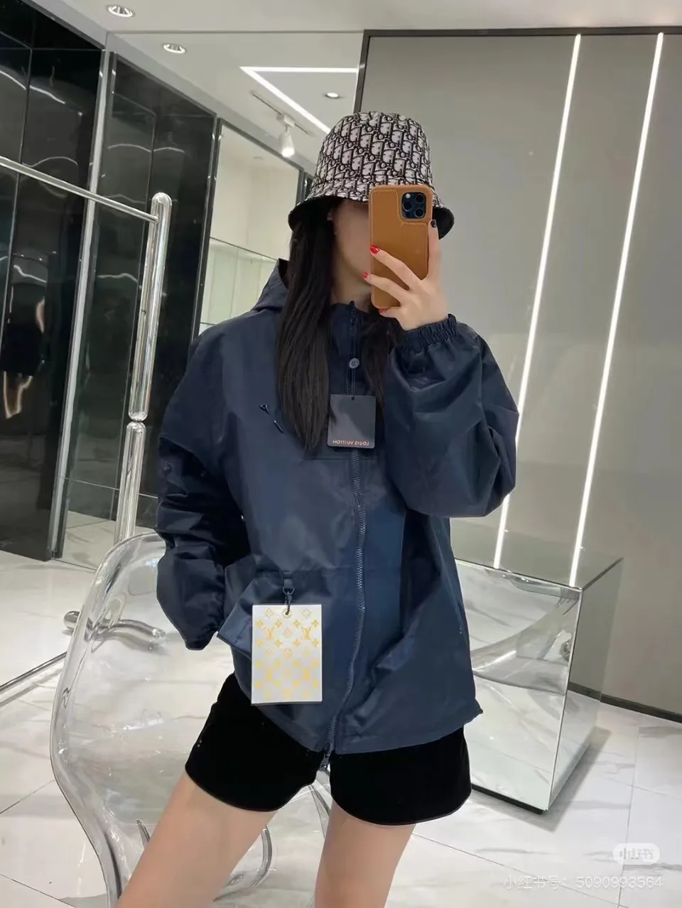Louis Vuitton/
